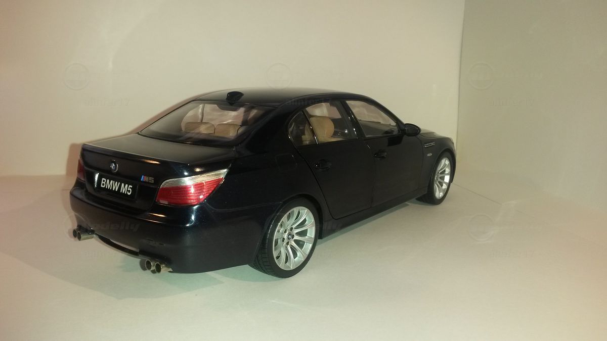 Bmw e60 modellauto schwarz #2