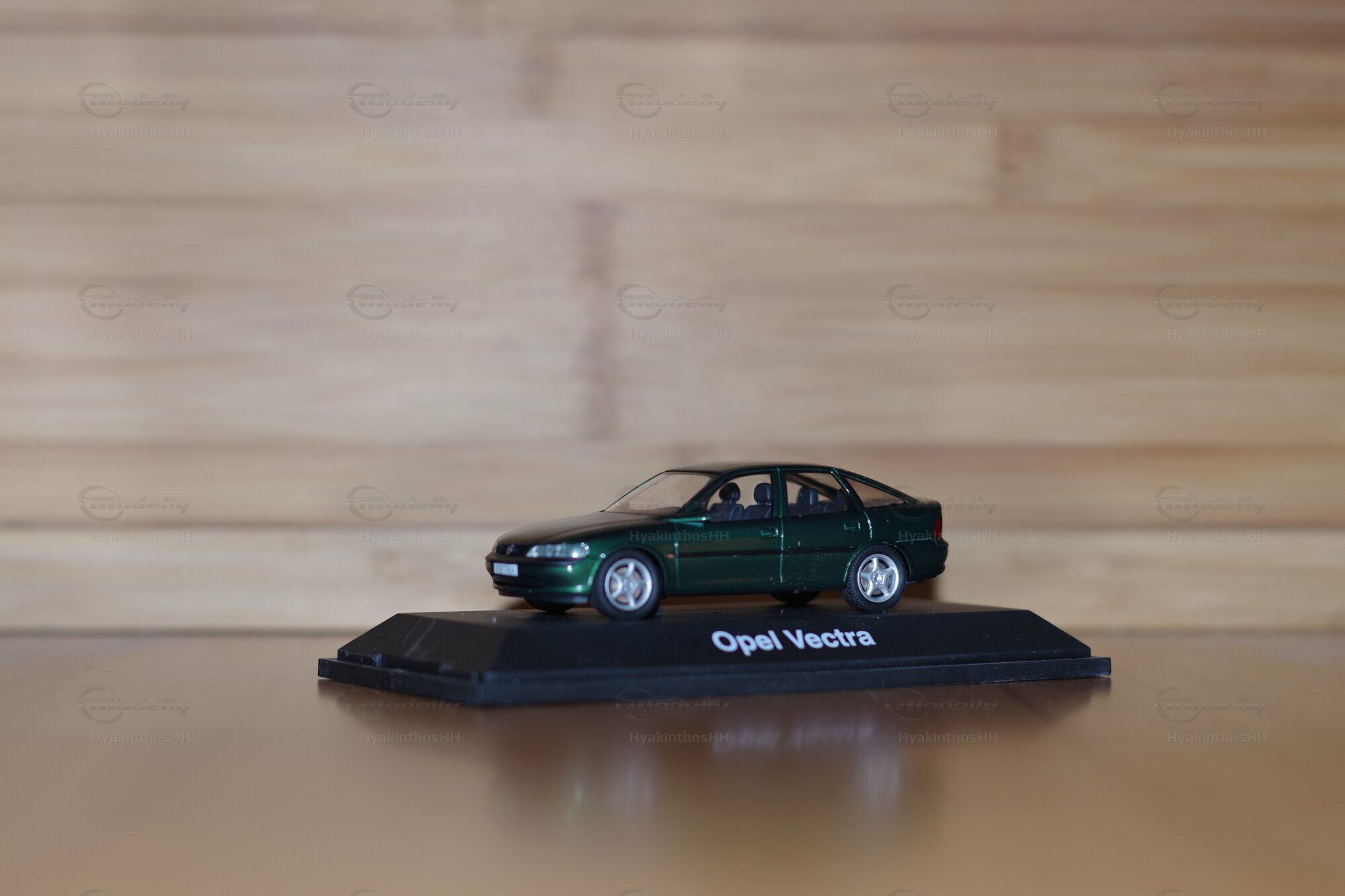 Opel Vectra B Fließheck Modellauto, Schuco 1:43 In Grün Von Mitglied ...